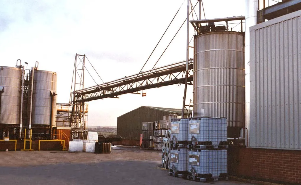 EKA Chemicals Ltd in Blackburn, Lancashire, verwendet seit 1984 hocheffiziente Clayton Dampferzeuger.